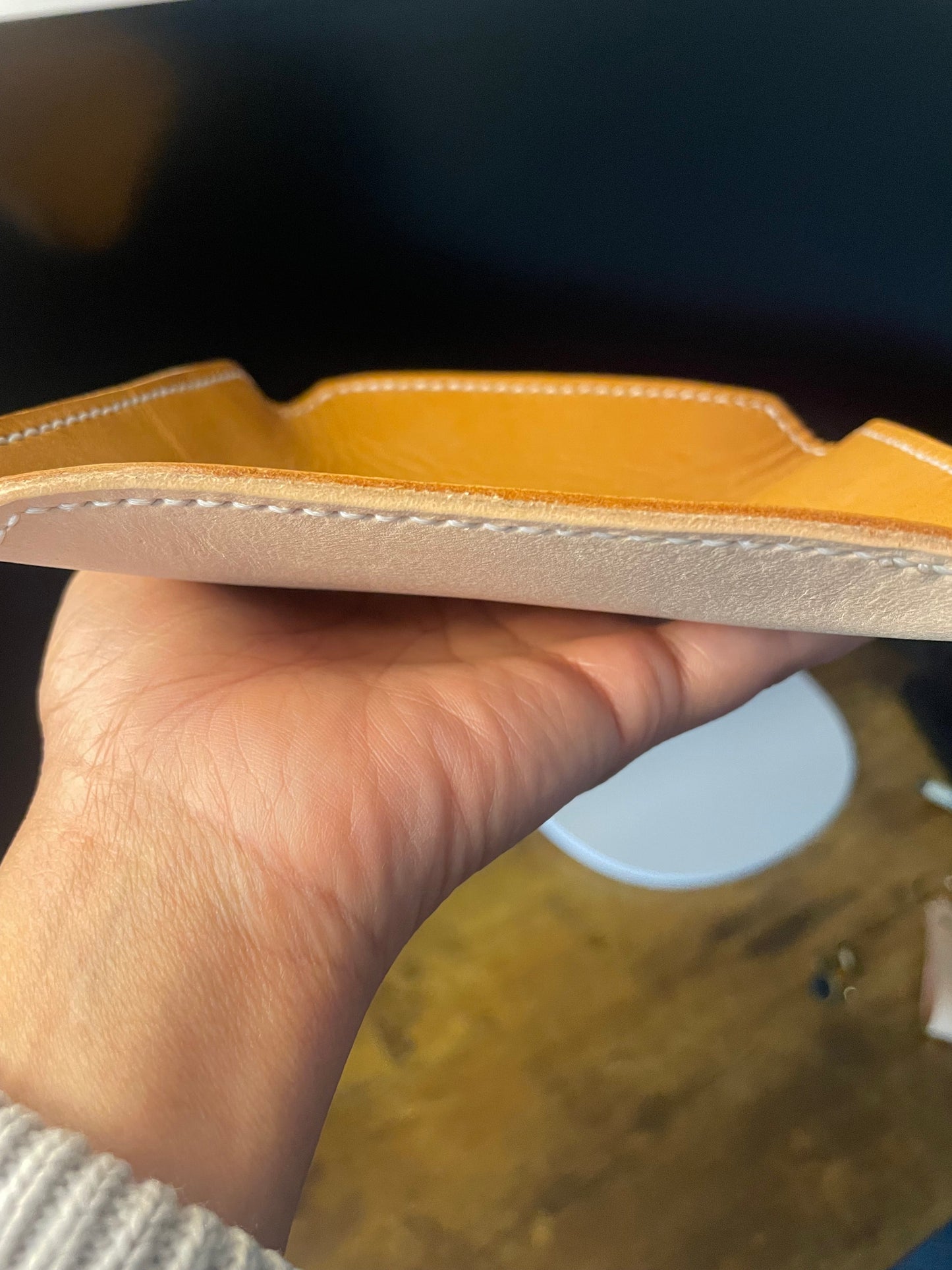 Custom Leather tray – Unique Personalised catchall Artisankraftstudio