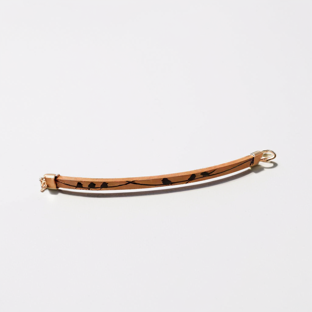 Natural leather bracelet for women, minimalist handcrafted design, perfect for stylish everyday wear